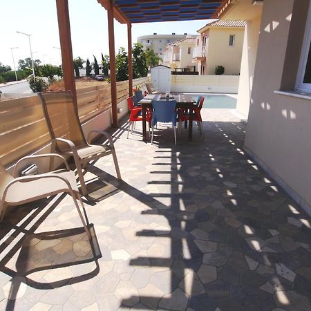 Maouris Villa Protaras Zimmer foto