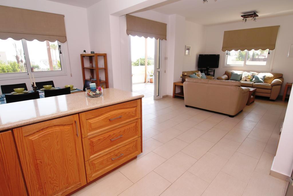 Maouris Villa Protaras Zimmer foto