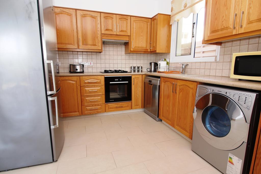 Maouris Villa Protaras Zimmer foto