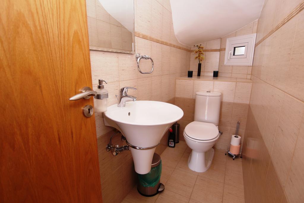 Maouris Villa Protaras Zimmer foto